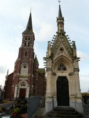 Image qui illustre: Eglise Saint-vulgan D'estourmel