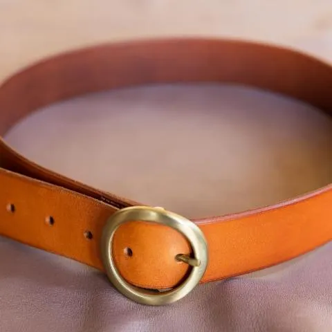 Image qui illustre: Créez votre ceinture en cuir