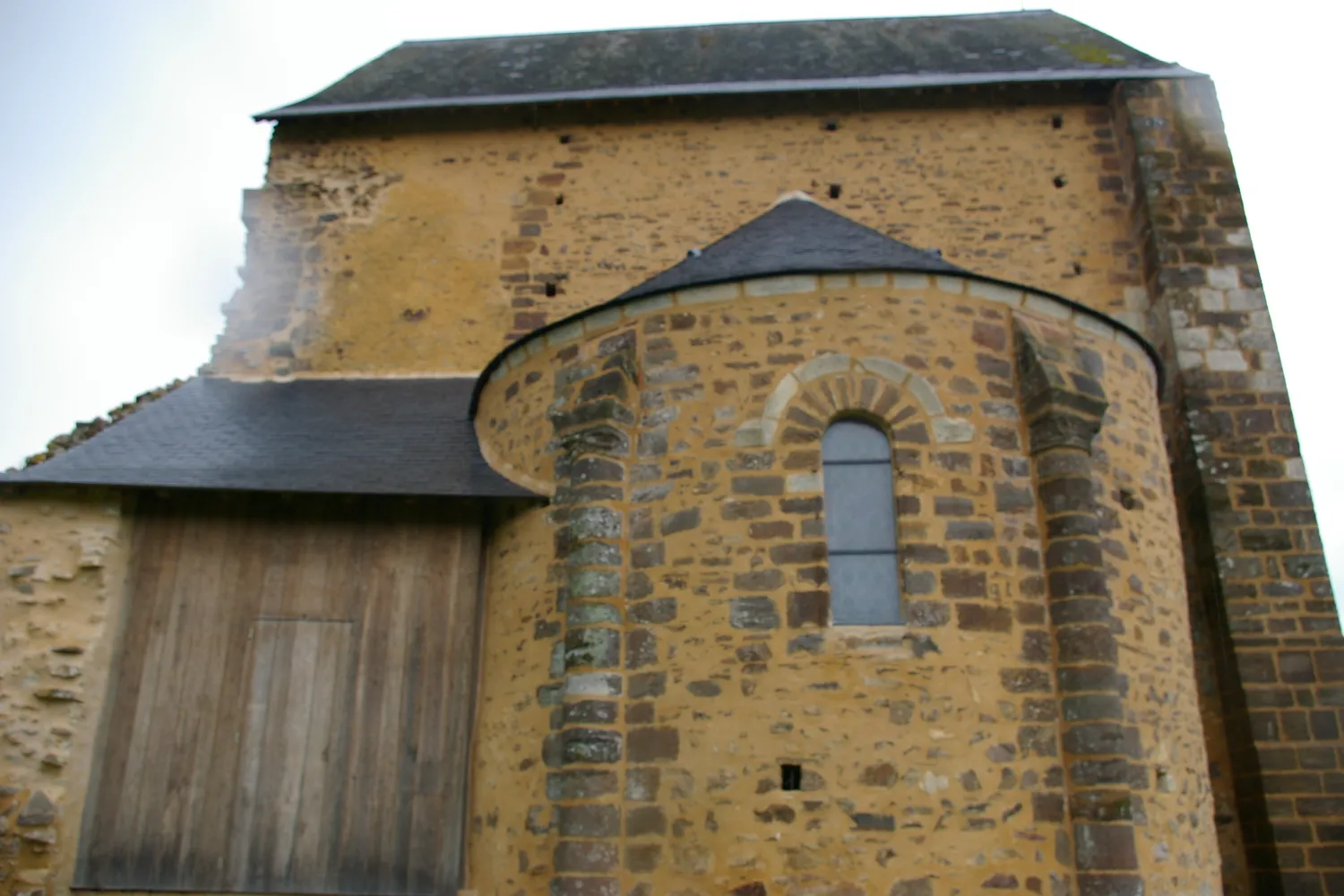 Image qui illustre: Église D'étival En Charnie à Chemiré-en-Charnie - 0