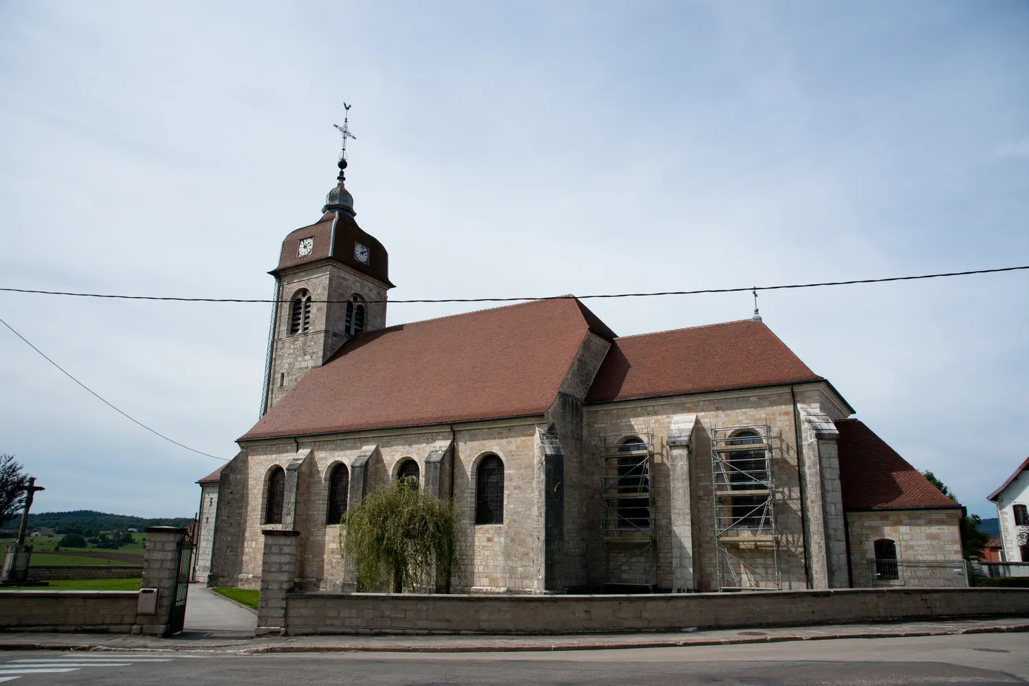 Image qui illustre: Eglise Saint-valère à Goux-les-Usiers - 0