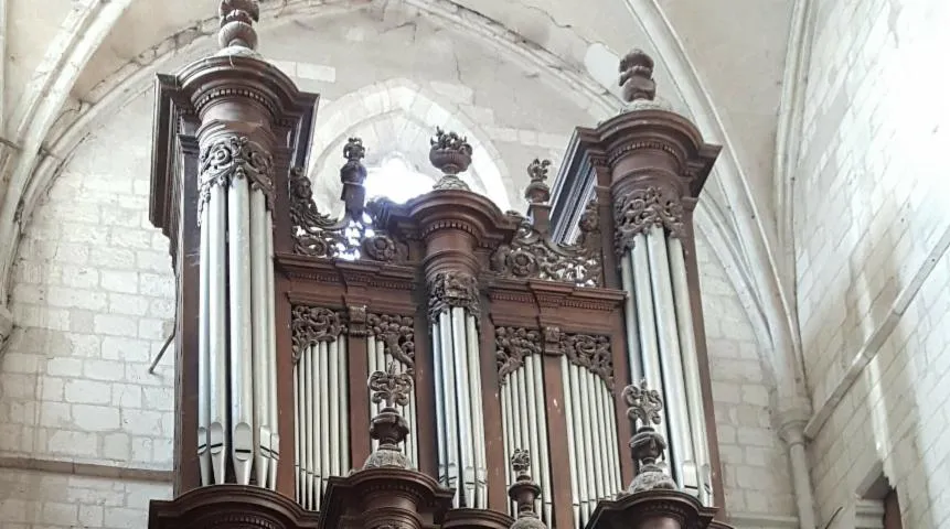 Image qui illustre: Visite guidée de l'orgue historique