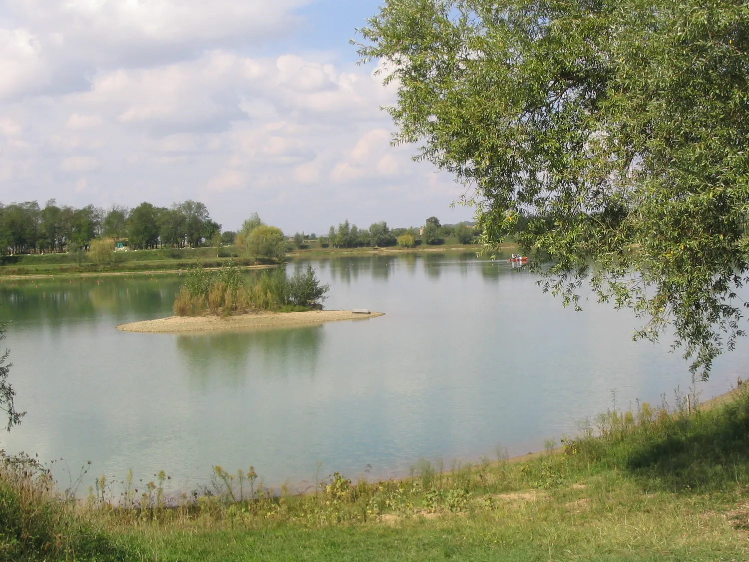 Image qui illustre: Lac De Beaupuy à Beaupuy - 0