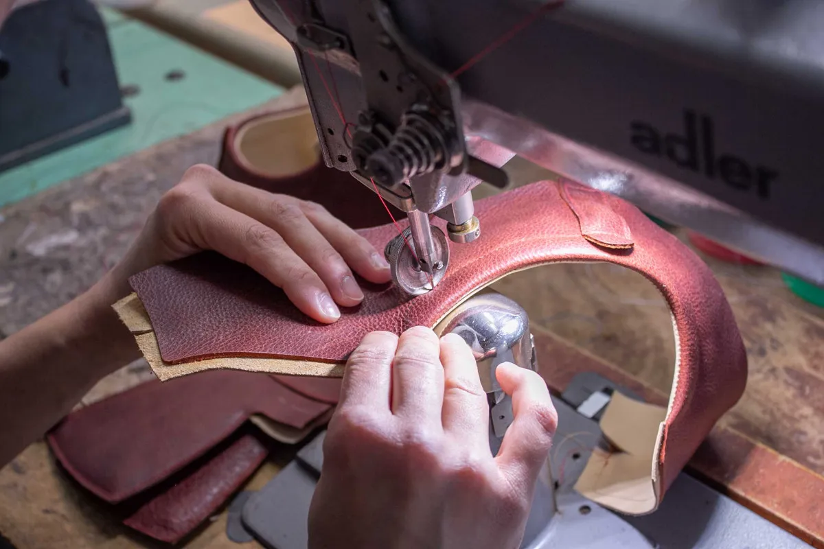 Image qui illustre: Fabriquez vos chaussures en cuir - 2J à Nantes - 2