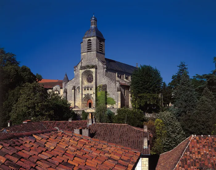 Image qui illustre: À la découverte de l'église Notre-Dame-du-Puy à Figeac - 0