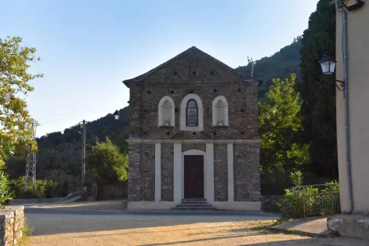 Image qui illustre: Église paroissiale Sainte-Lucie