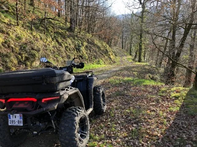 Image qui illustre: Quad Passion Aveyron