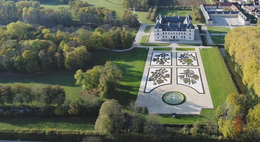 Image qui illustre: Château d'Ancy-le-Franc