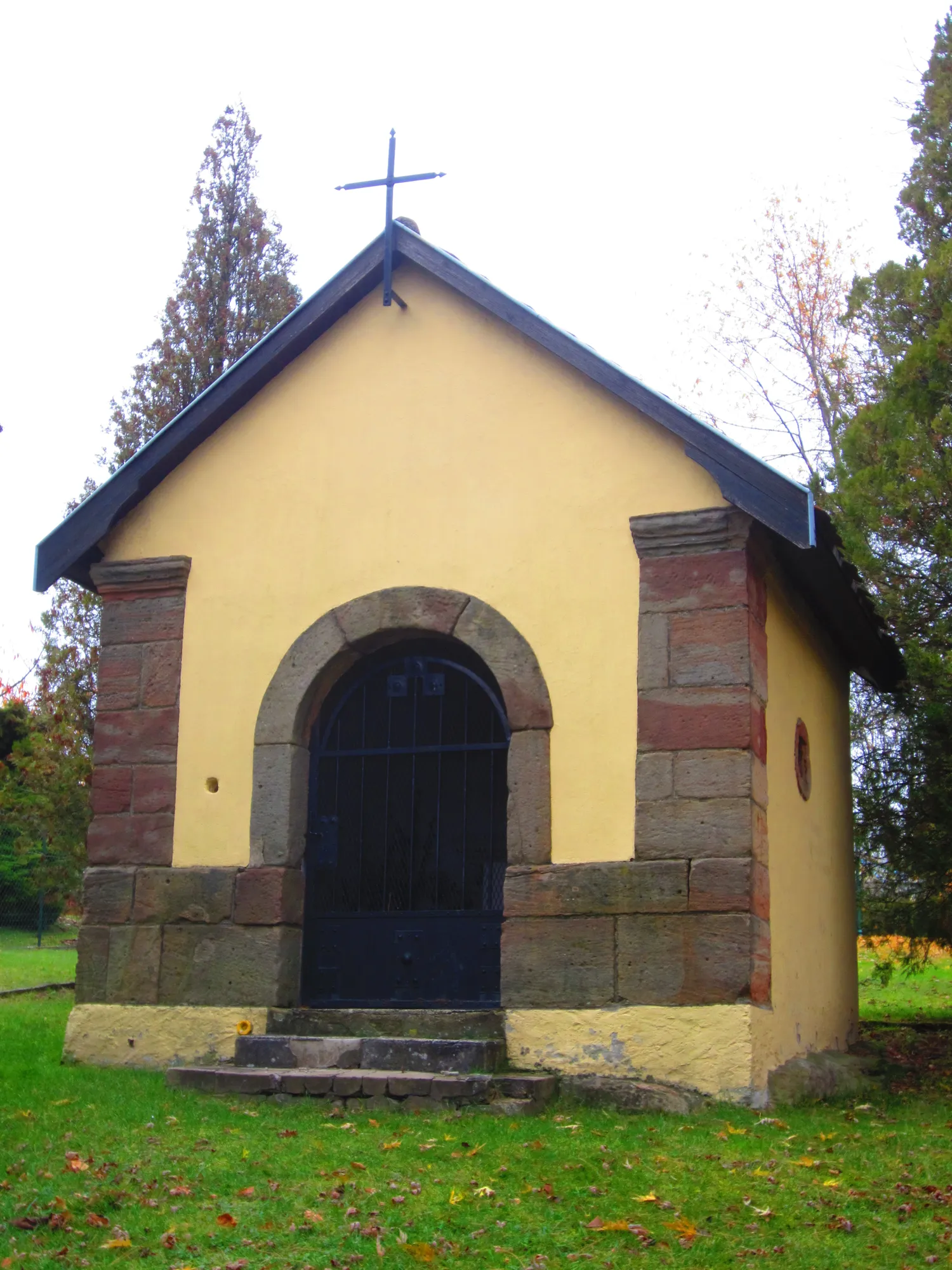 Image qui illustre: Chapelle Sainte-trinité à Saint-Avold - 0