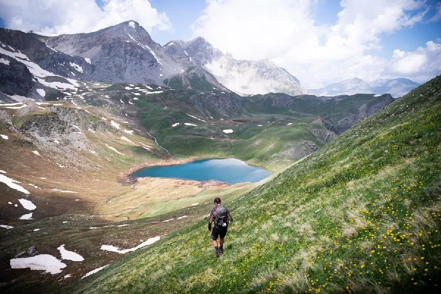 Image qui illustre: Lac des Cordes