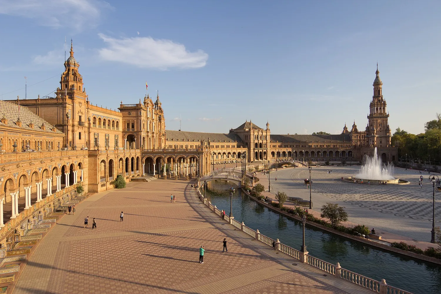 Image qui illustre: Plaza de España