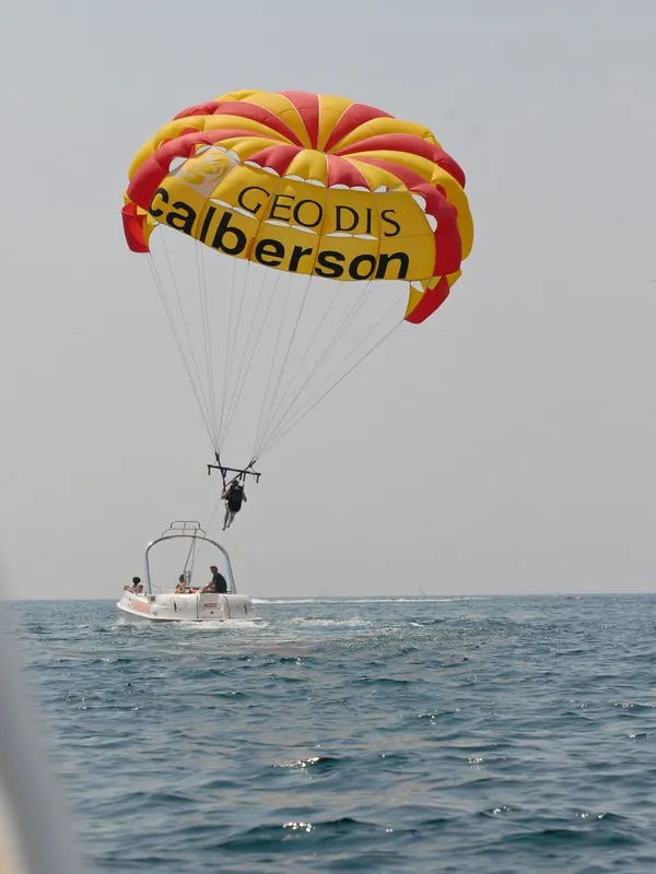Image qui illustre: Parachute ascensionnel Maguide  à Biscarrosse - 2