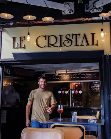 Image qui illustre: Le Cristal Bar