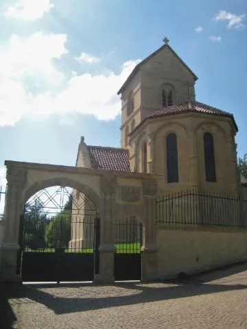 Image qui illustre: Chapelle Saint-nicolas De Morlange