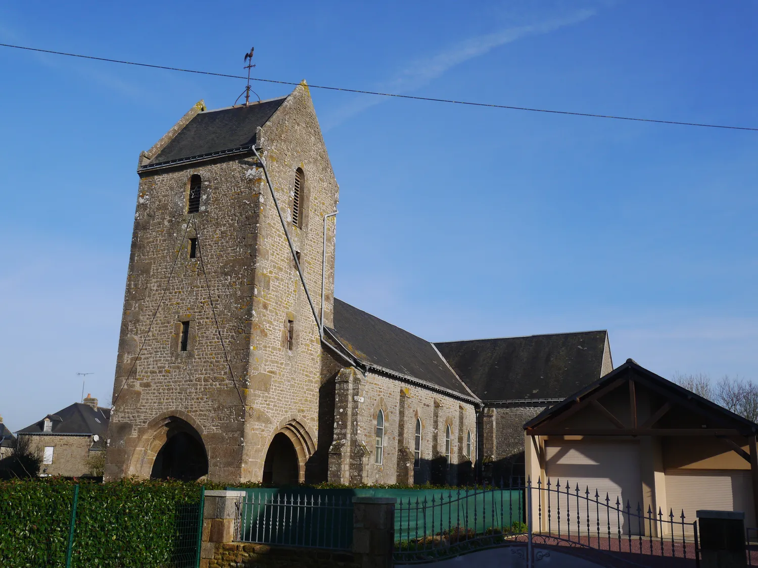 Image qui illustre: Eglise De Lesbois - Saint Julien à Lesbois - 0