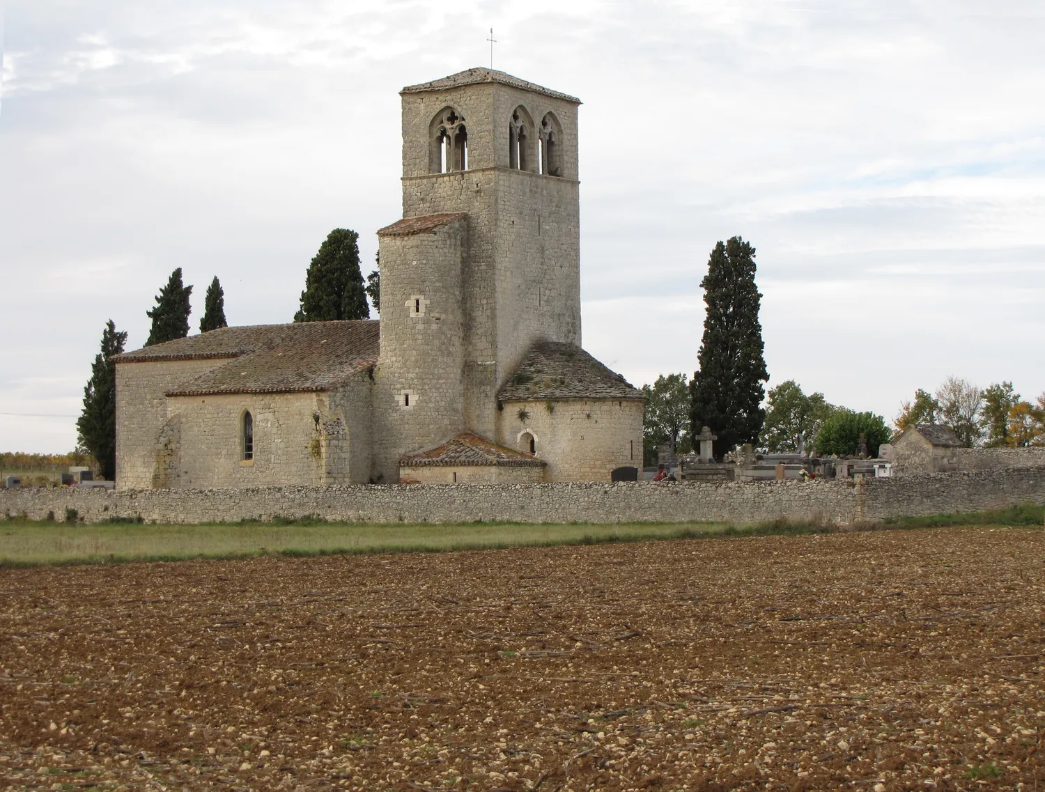 Image qui illustre: Eglise De Cabanac à Mauroux - 0