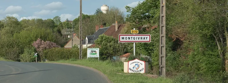 Image qui illustre: La Ferme Du Pont à Montgivray - 1