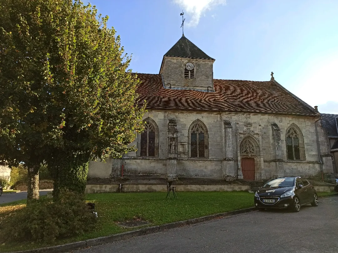 Image qui illustre: Église de Bazincourt