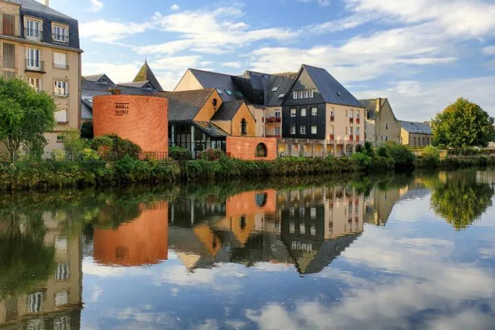 Image qui illustre: Le Musée de La Faïence de Quimper [Plusieurs Activités]