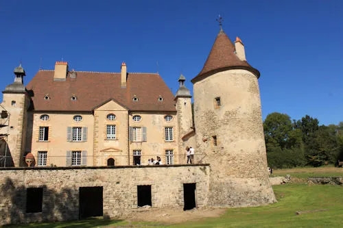 Image qui illustre: Château Des Aix à Meillard - 0