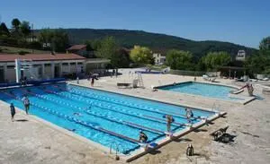 Image qui illustre: Piscine