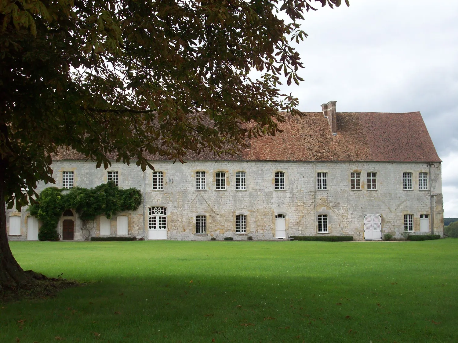 Image qui illustre: Abbaye De Bonport à Pont-de-l'Arche - 0