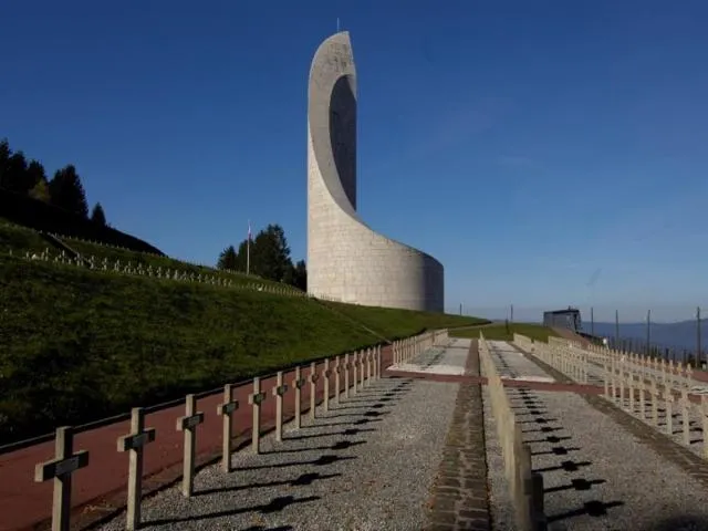 Image qui illustre: Nécropole Nationale (1939-1945)