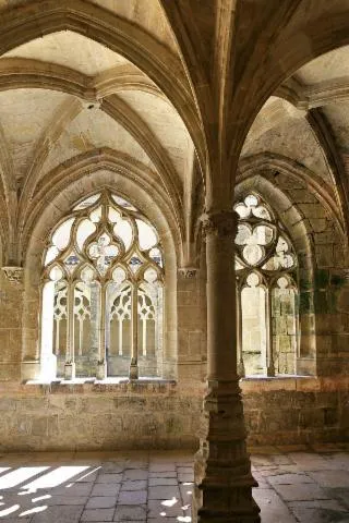 Image qui illustre: Visite guidée du monastère de la chartreuse Saint-Sauveur