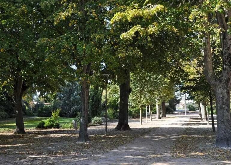 Image qui illustre: Parc de la Gare à La Rochelle - 0