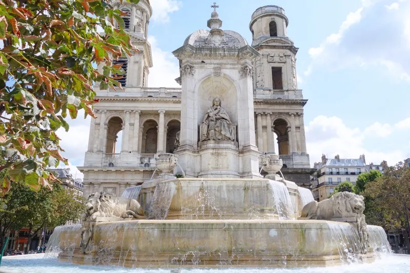 Image qui illustre: Fontaine Saint-Sulpice à Paris - 0