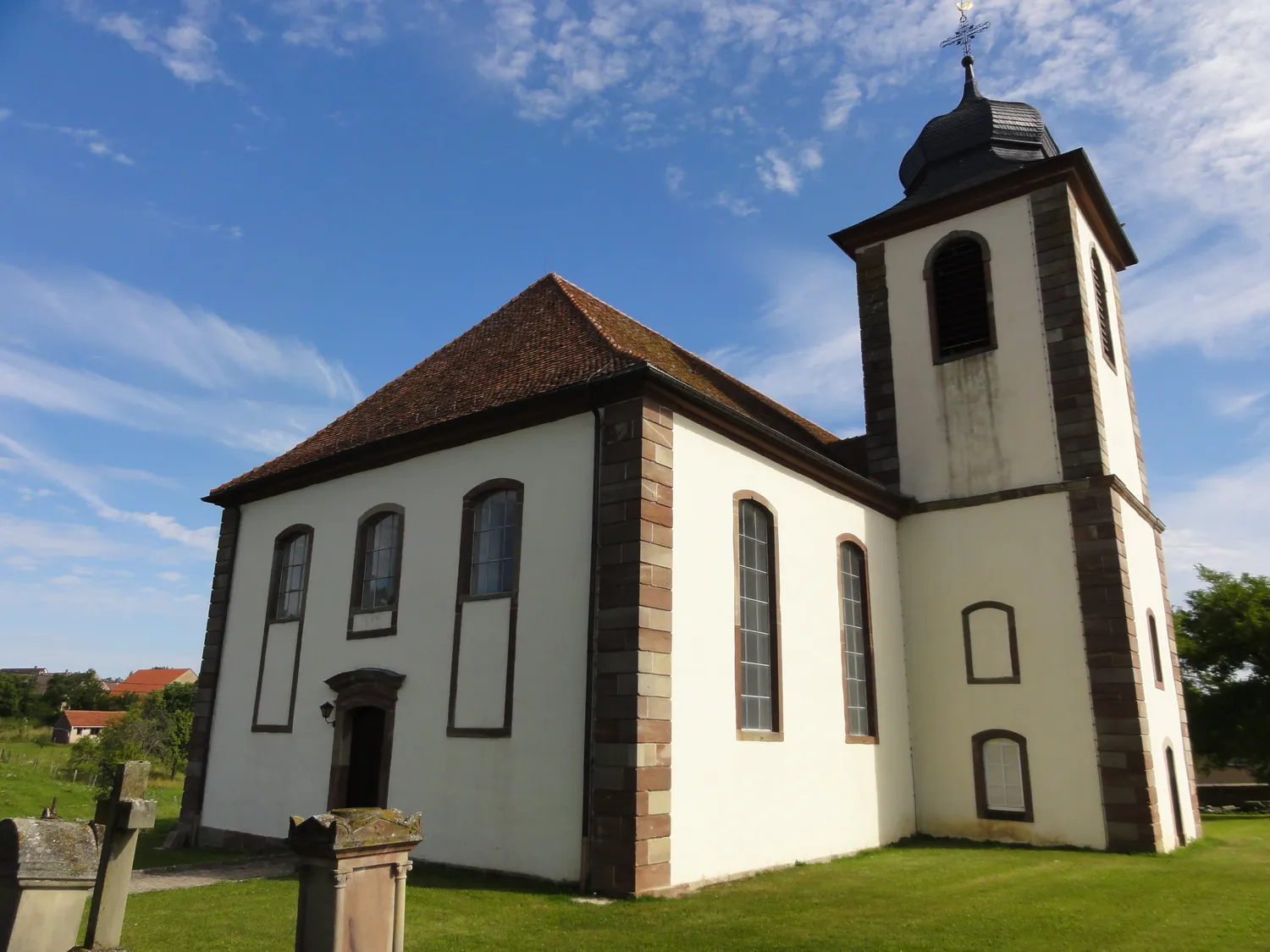 Image qui illustre: Eglise protestante Stengel à Hirschland - 0