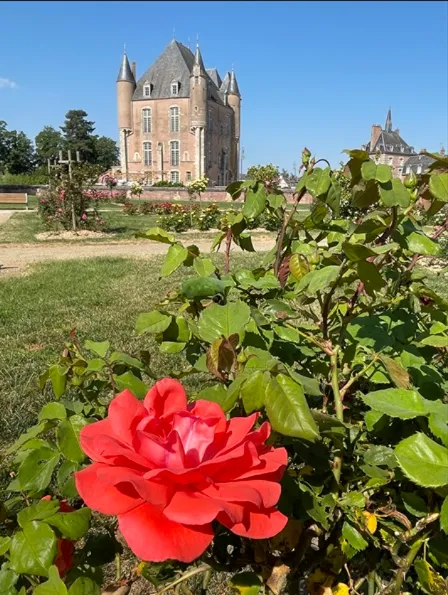 Image qui illustre: Exposition "le Val De Loire, Une Terre De Jardins" à Bellegarde - 0