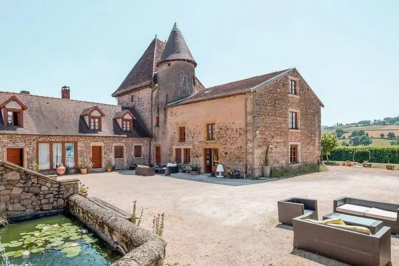 Image qui illustre: Château De Grandvaux