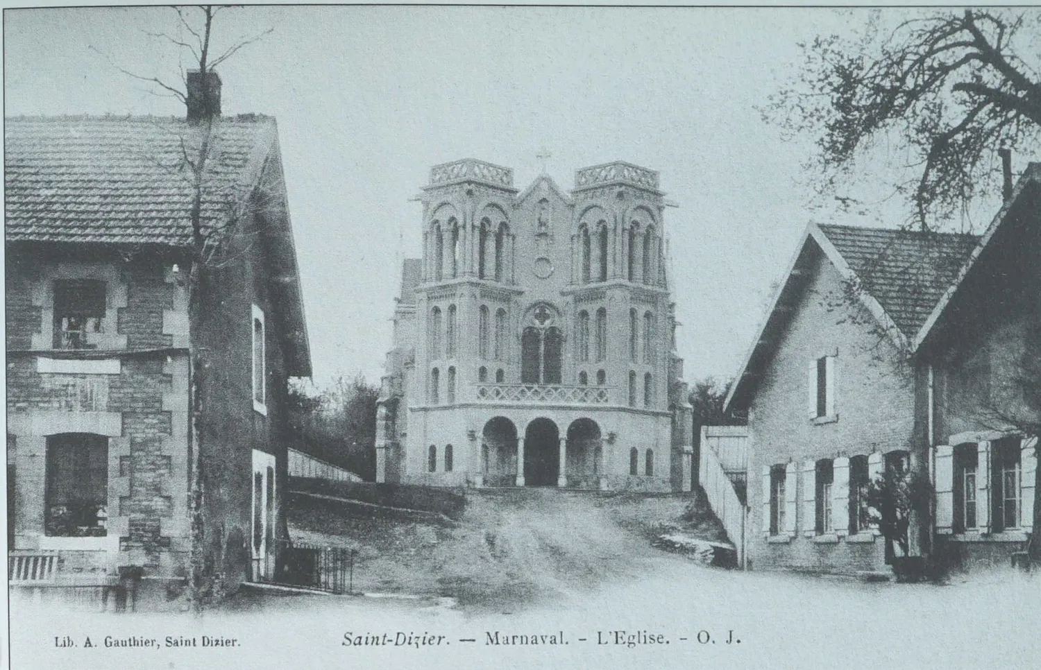 Image qui illustre: Eglise Saint-charles De Marnaval à Saint-Dizier - 0