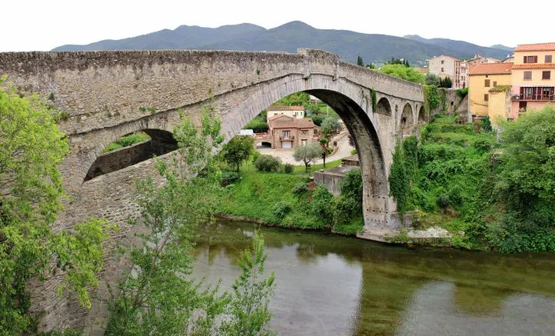 Image qui illustre: Pont du Diable