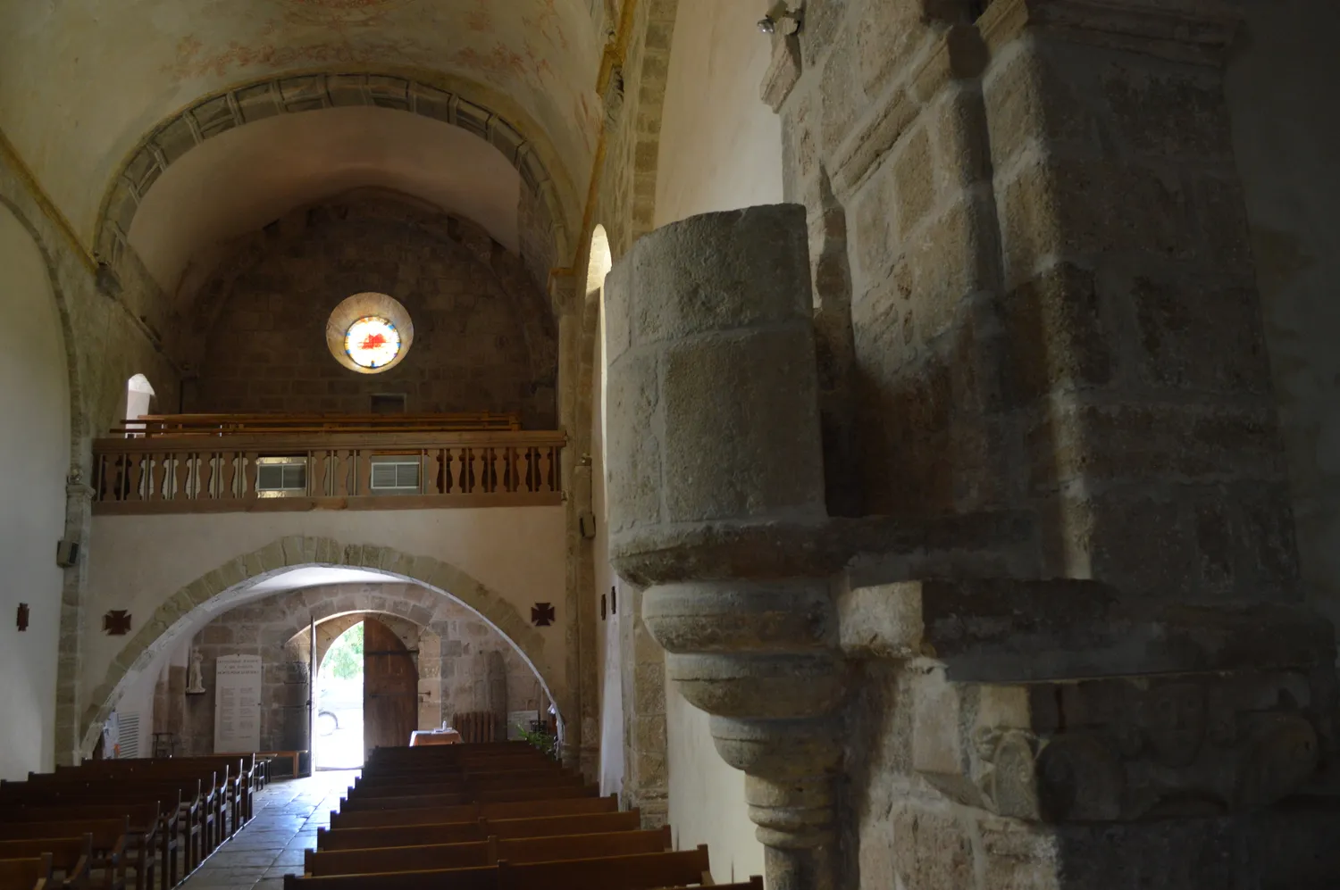Image qui illustre: Eglise Saint-pierre D'allenc à Allenc - 1