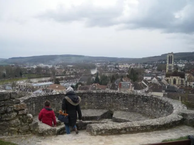 Image qui illustre: Visite Guidée : "le Fa'bulleux" Destin De Château-thierry"