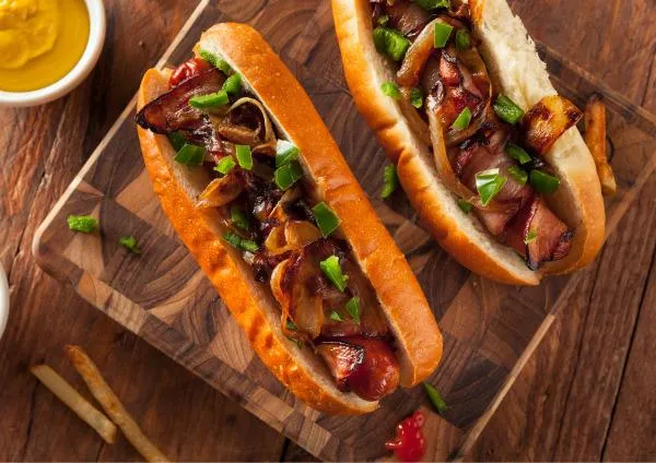 Image qui illustre: Hot Dogs pour Cinévores !