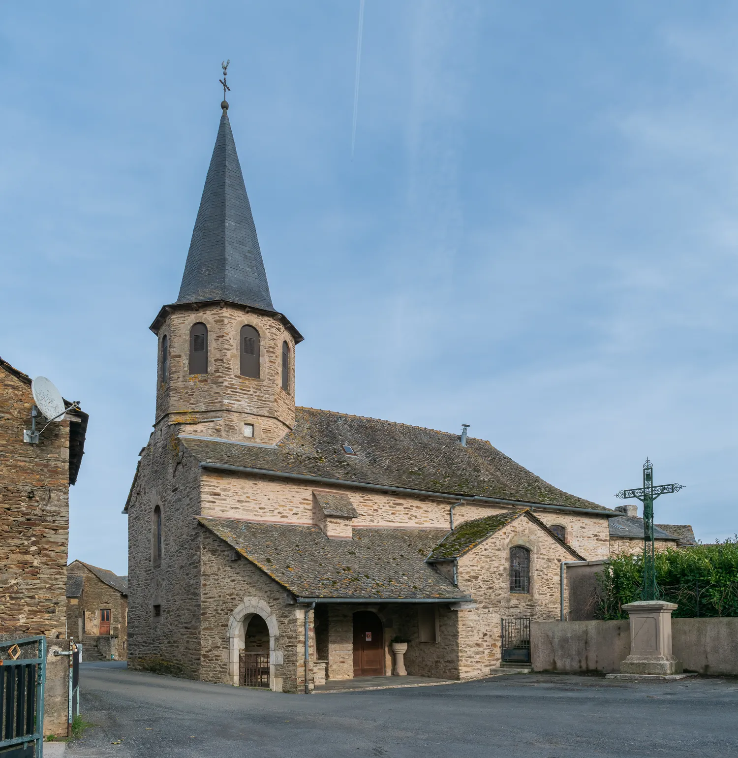 Image qui illustre: Eglise du Piboul à Sainte-Juliette-sur-Viaur - 0