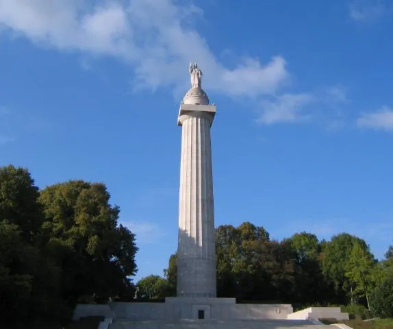 Image qui illustre: Visite guidée d'un monument symbole de victoire et de fraternité entre les États-Unis et la France