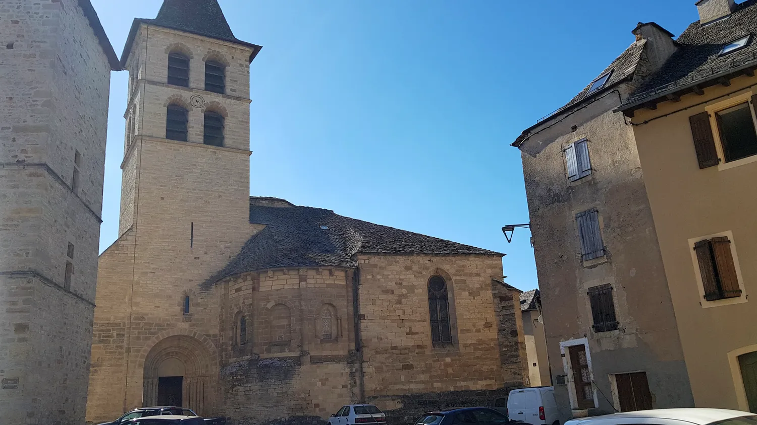 Image qui illustre: Eglise Saint-romain à Bourgs sur Colagne - 0