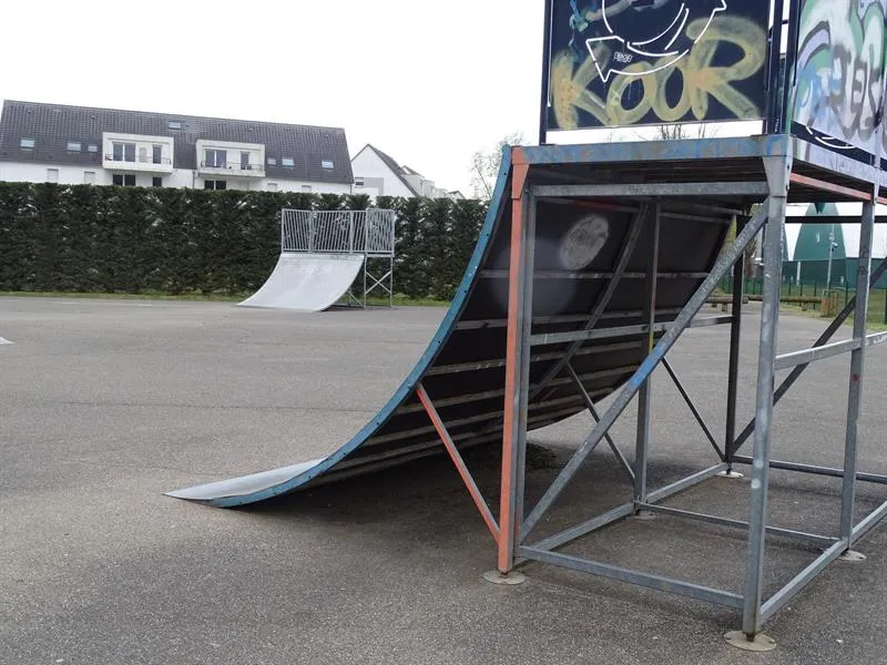 Image qui illustre: Skatepark à Schweighouse-sur-Moder - 0