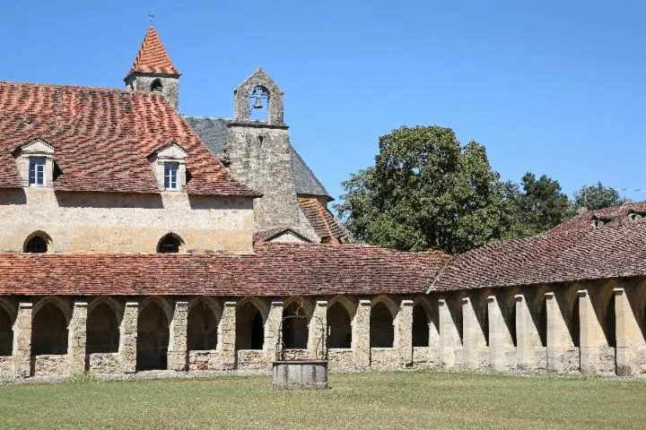 Image qui illustre: Visite Guidée De La Chartreuse Saint-sauveur