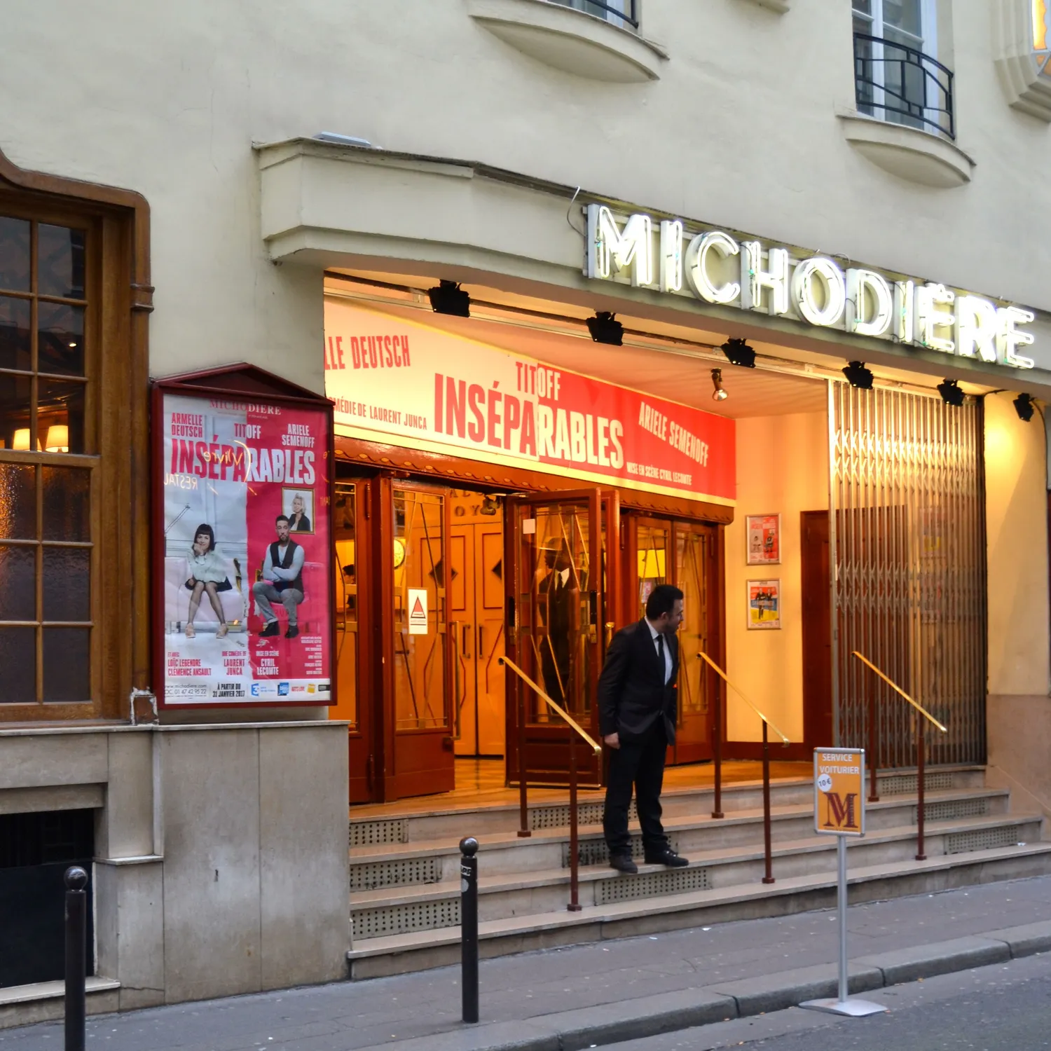 Image qui illustre: Théâtre de la Michodière à Paris - 1