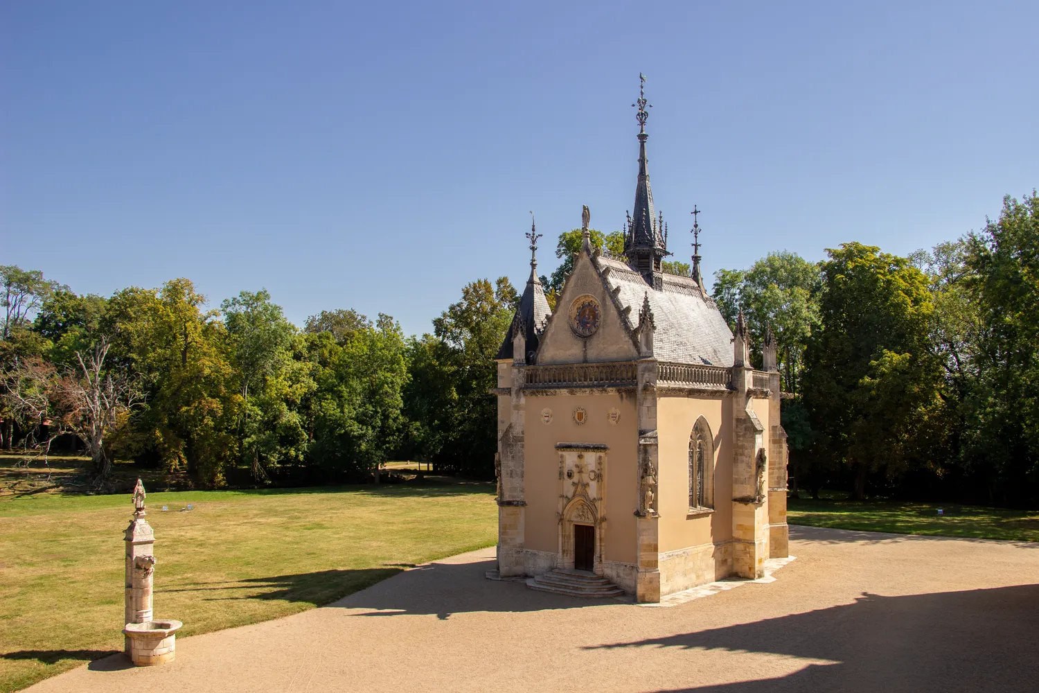 Image qui illustre: Château De Meillant à Meillant - 2