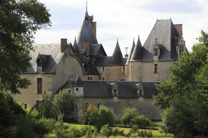 Image qui illustre: Château De Fougères-sur-bièvre à Le Controis-en-Sologne - 2