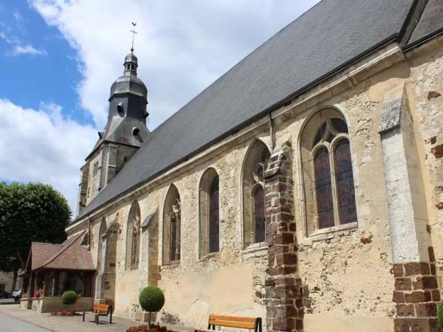 Image qui illustre: Église Saint-aubin