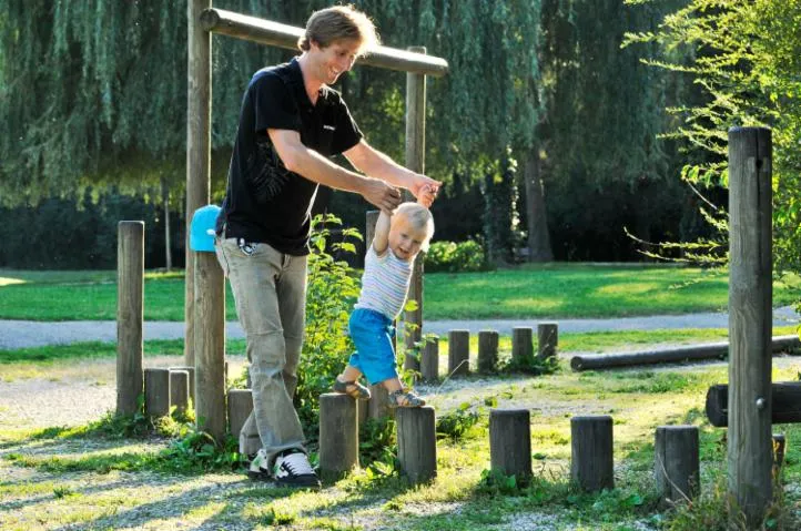 Image qui illustre: Parc de l'Ile d'Amour