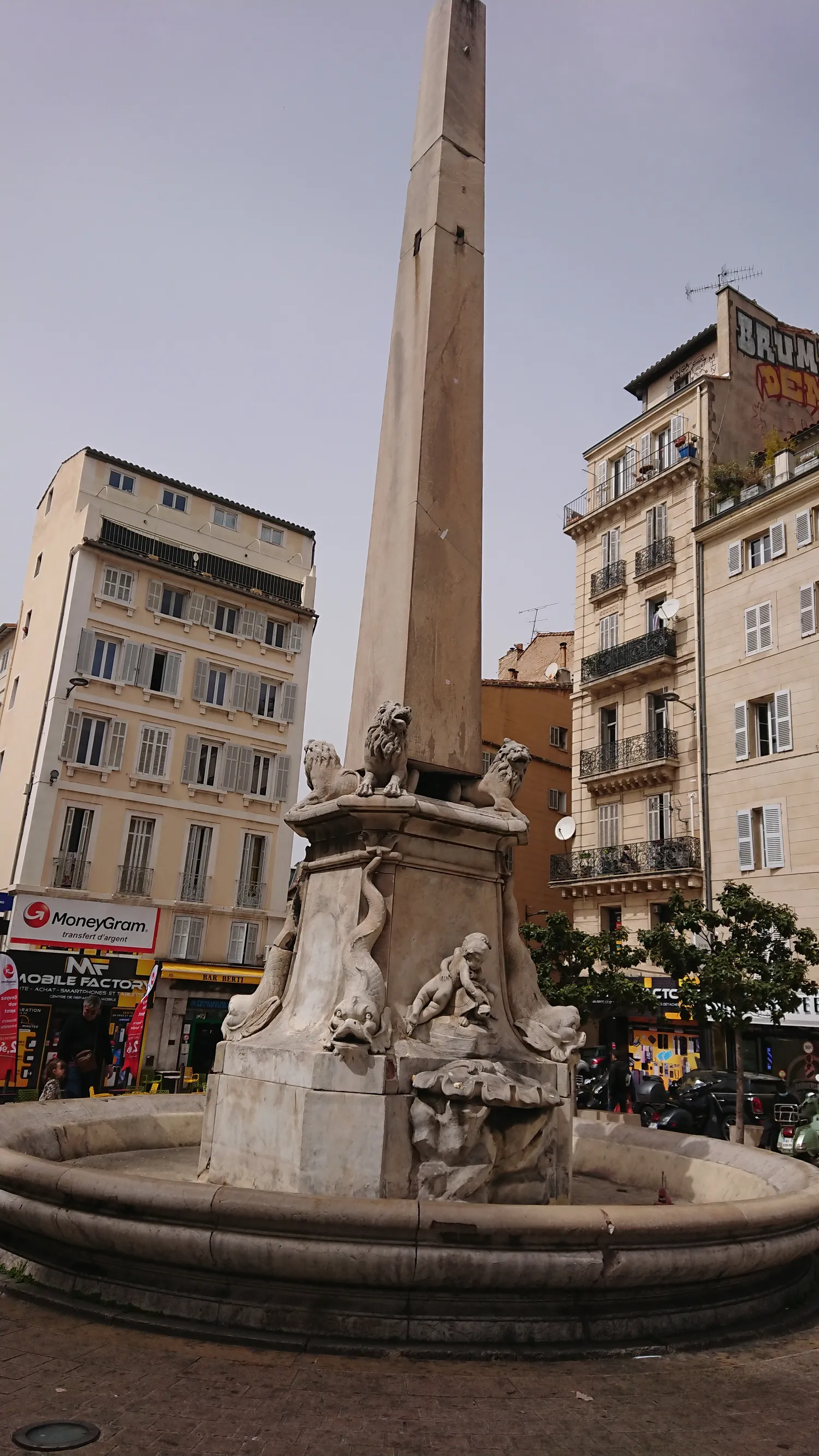 Image qui illustre: Fontaine Fossati à Marseille - 0