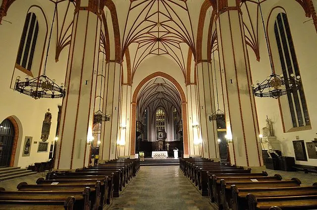 Image qui illustre: Cathédrale Saint-Jean à  - 2
