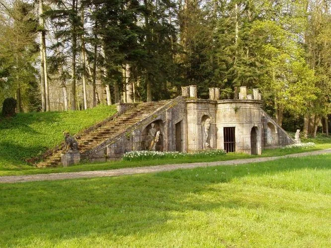 Image qui illustre: De Lunéville À La Colline De Sion à Lunéville - 1